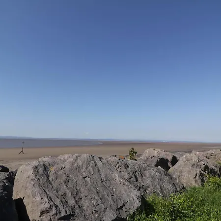 בית נופש Marsh Skinburness